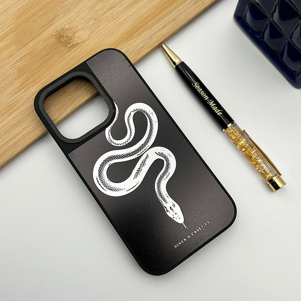 iPhone Black Matte Mirror Snake Design Case Cover Clearance Sale