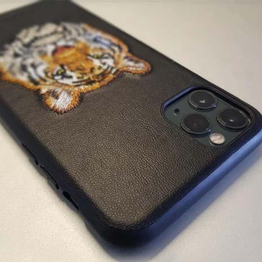 iPhone Luxury Santa Barbara Leather Savana Tiger Case Clearance Sale