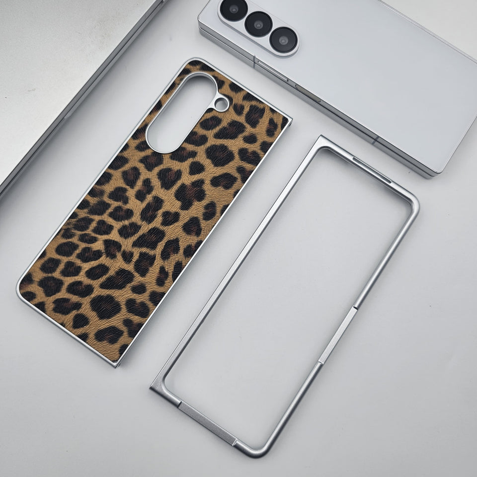 Samsung Galaxy Z Fold 6 Leopard Print Design Case