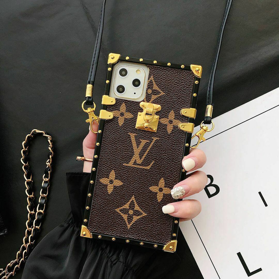 LV TRUNK LEATHER PHONE CASE